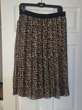 Timing Leopard-Print Pleated Midi Skirt - Black & Tan